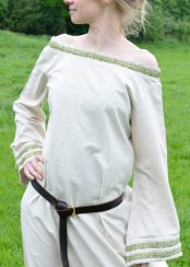Stredoveké spodné šaty Nessa