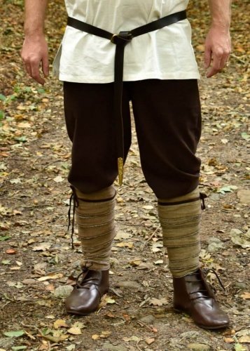 Jednoduché stredoveké nohavice