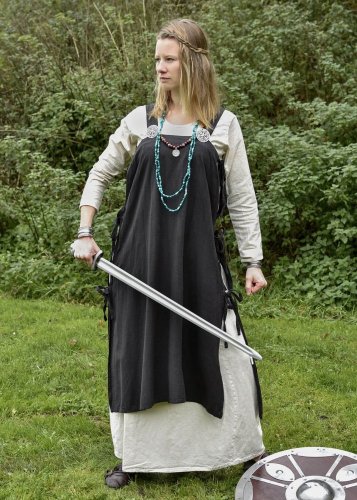 Vrchné vikingské šaty Edda